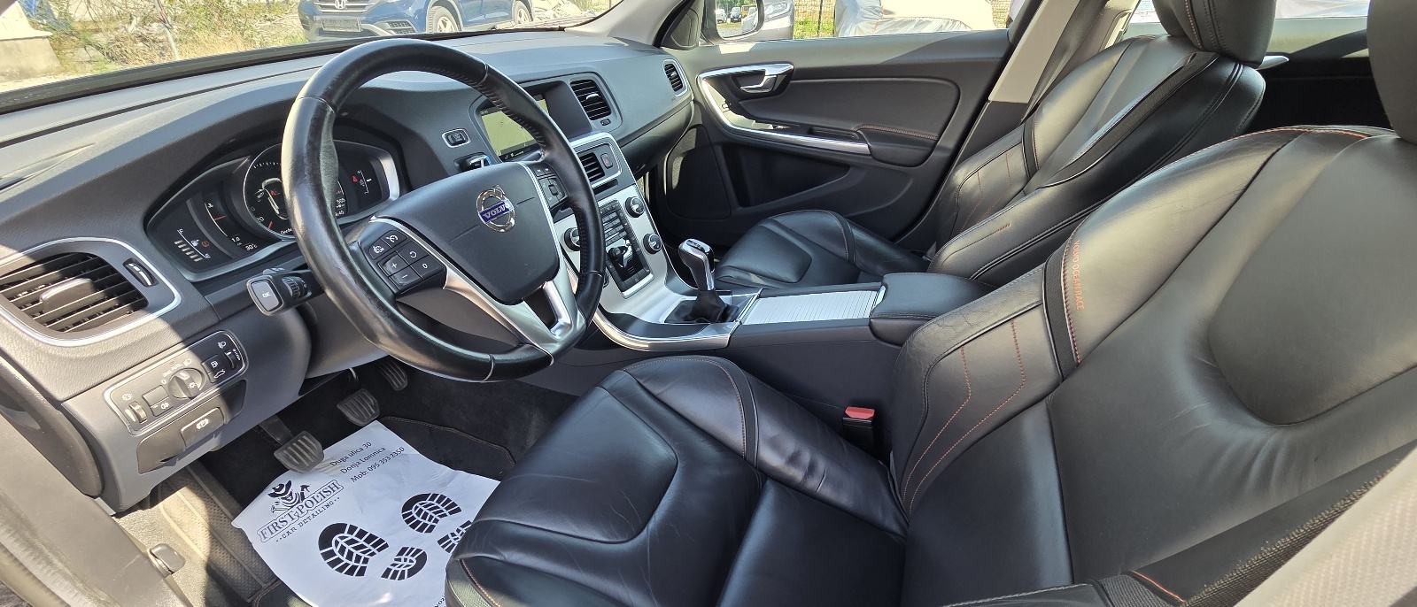 Volvo V60 2.0 D2,OCEAN RACE,11MJ2016,1-VL,GARANCIJA,NEMA5%, fotografija 10