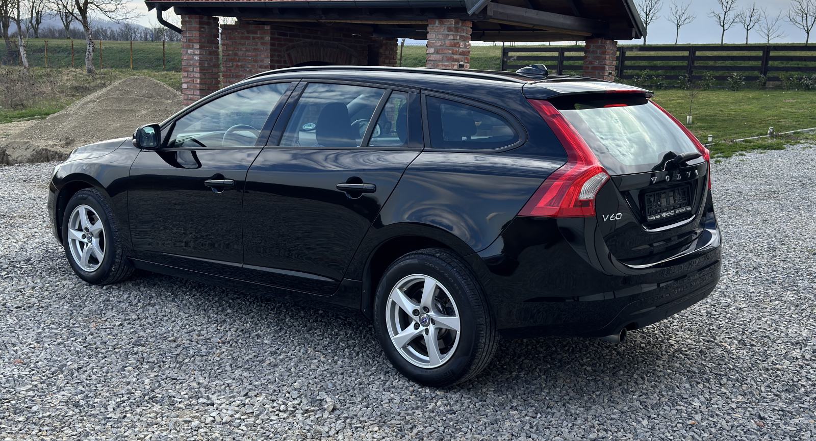 Volvo V60 2.0 D3*150ks*Navi*Pdc*Grij.Sj*Orig.Km*Ne plaća se prijenos, fotografija 8
