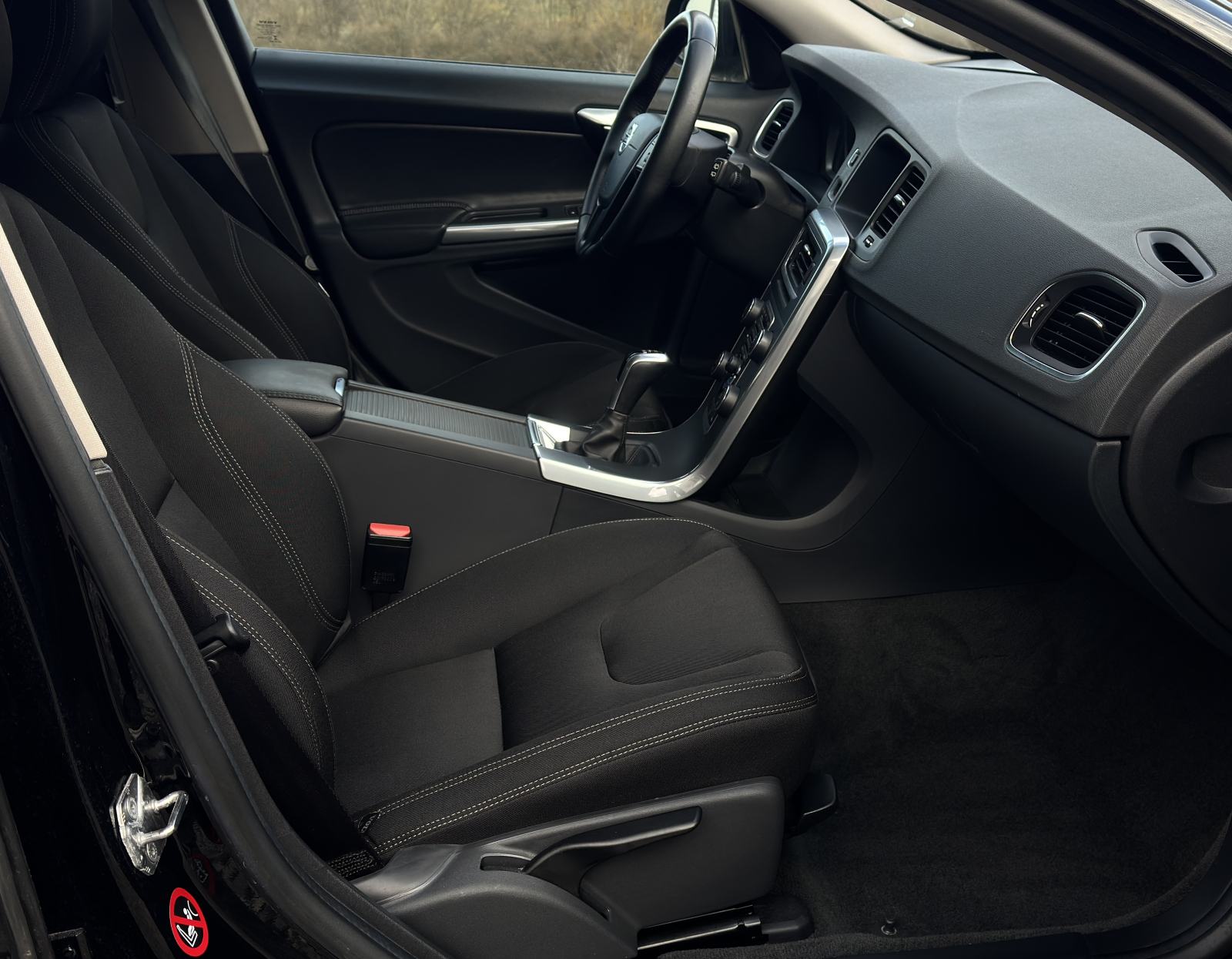 Volvo V60 2.0 D3*150ks*Navi*Pdc*Grij.Sj*Orig.Km*Ne plaća se prijenos, fotografija 18