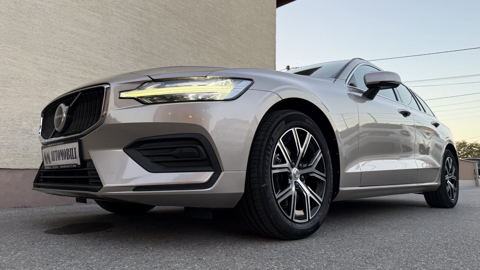 Volvo V60 2.0 D4,2023.god.NAVI,LED,VIRTUAL,,KAMERA,SERVISNA!!u PDV-u…, fotografija 20