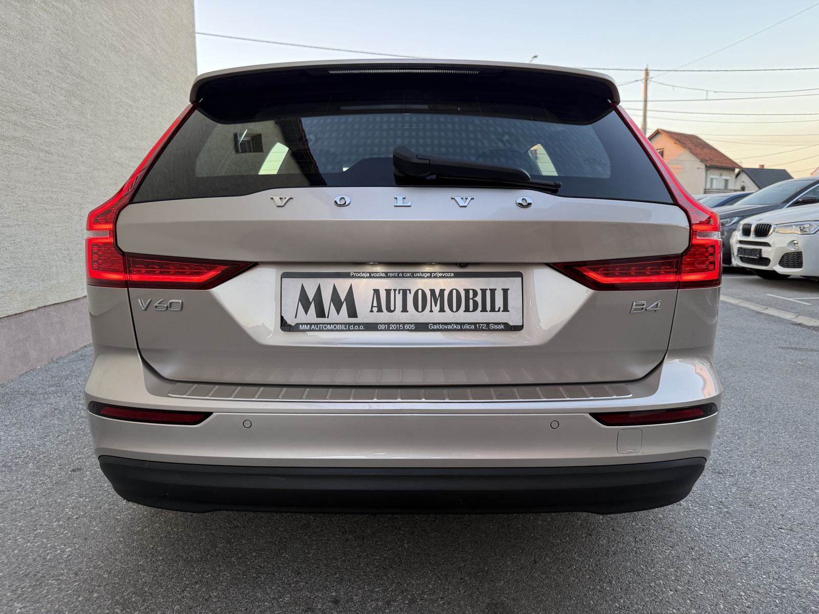 Volvo V60 2.0 D4,2023.god.NAVI,LED,VIRTUAL,,KAMERA,SERVISNA!!u PDV-u…, fotografija 14