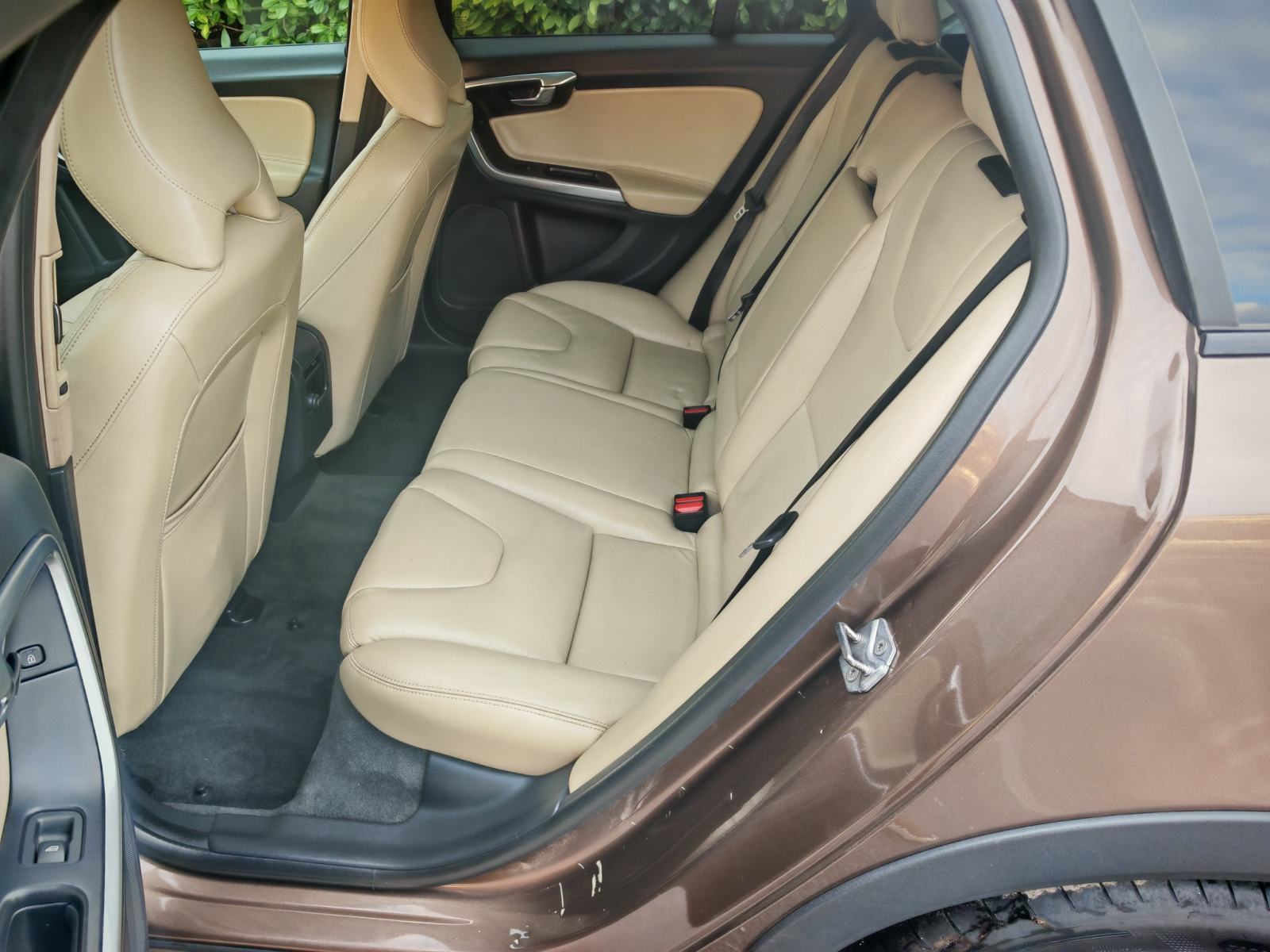 ⭐Volvo V60 CrossCountry 2.0 D ◽NAVI◽VELIKI SERVIS◽ PRIVAT◽REGISTRIRAN⭐, fotografija 20