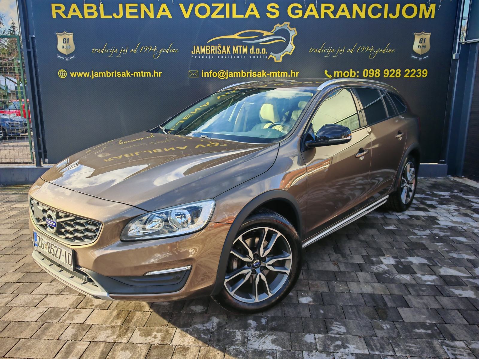 ⭐Volvo V60 CrossCountry 2.0 D ◽NAVI◽VELIKI SERVIS◽ PRIVAT◽REGISTRIRAN⭐, fotografija 2