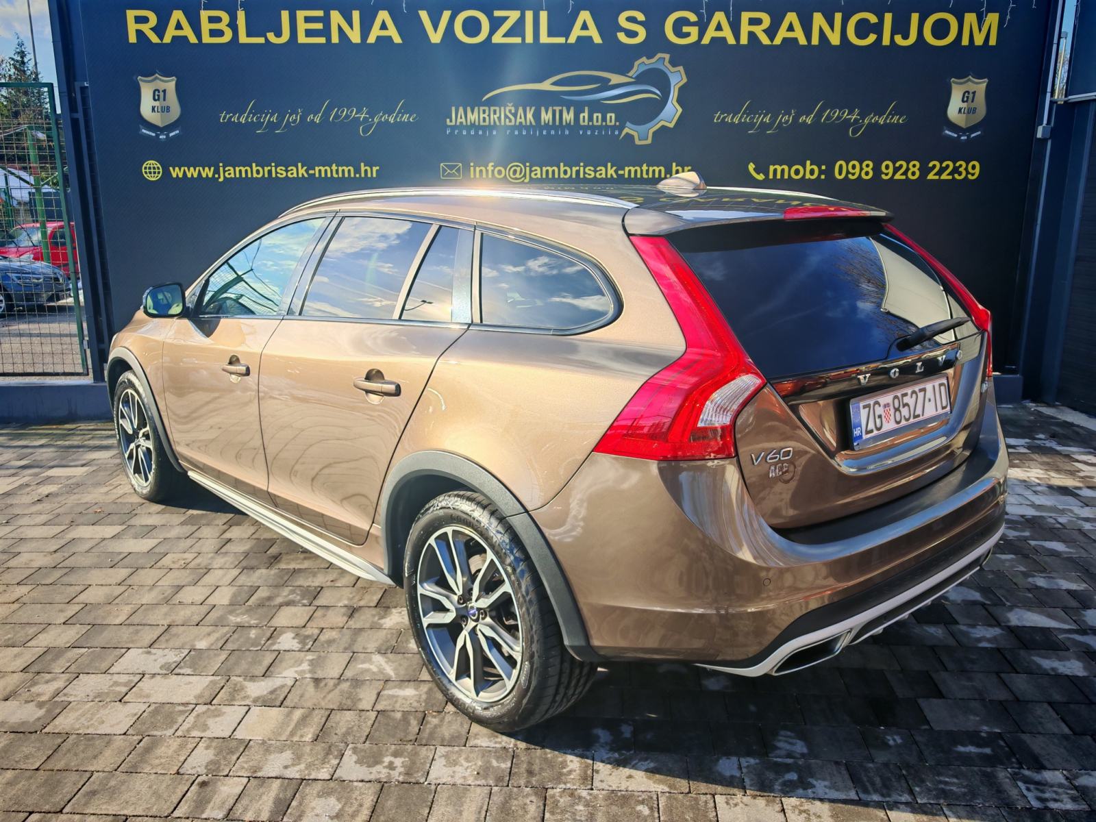 ⭐Volvo V60 CrossCountry 2.0 D ◽NAVI◽VELIKI SERVIS◽ PRIVAT◽REGISTRIRAN⭐, fotografija 4