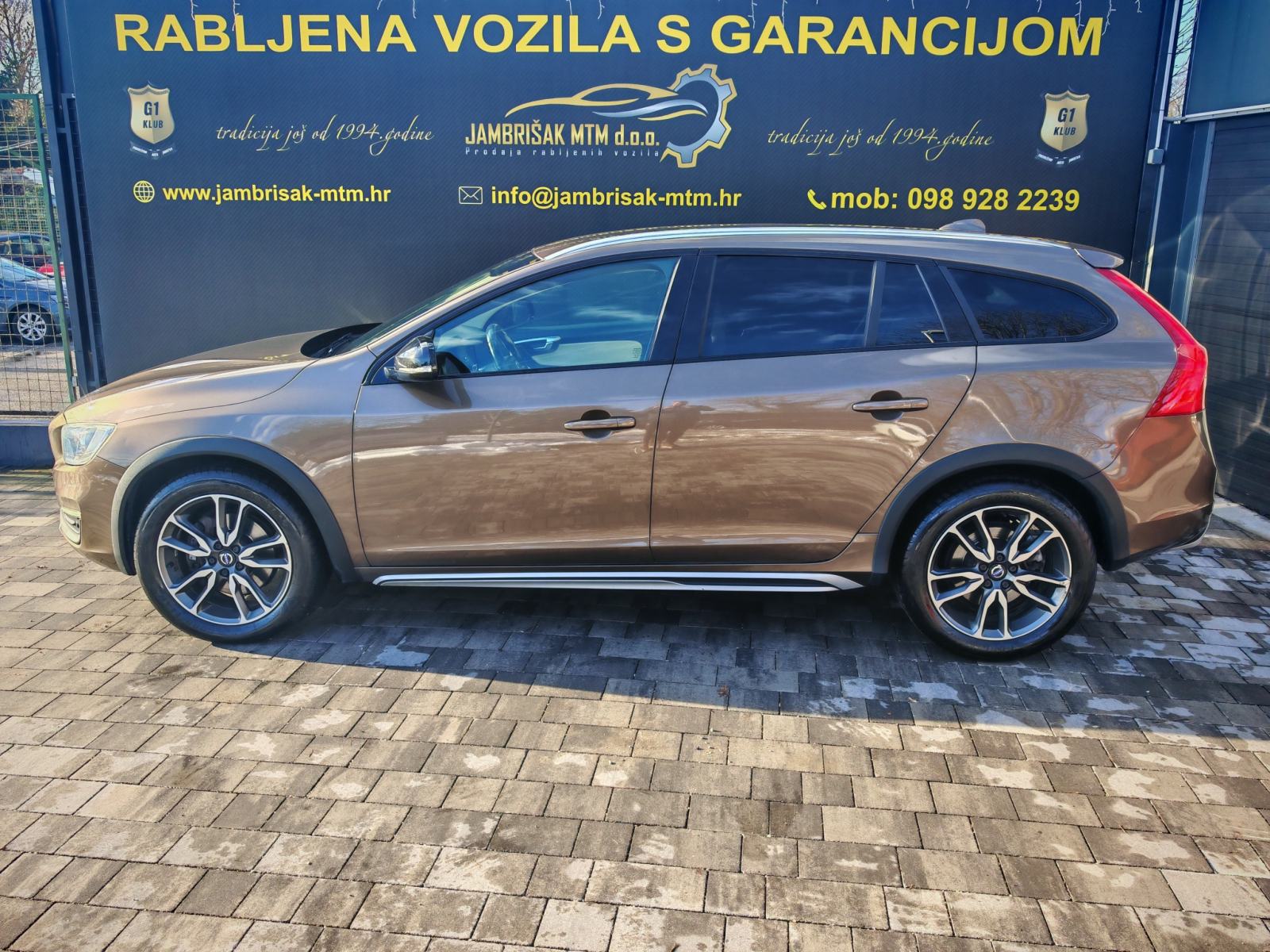 ⭐Volvo V60 CrossCountry 2.0 D ◽NAVI◽VELIKI SERVIS◽ PRIVAT◽REGISTRIRAN⭐, fotografija 3
