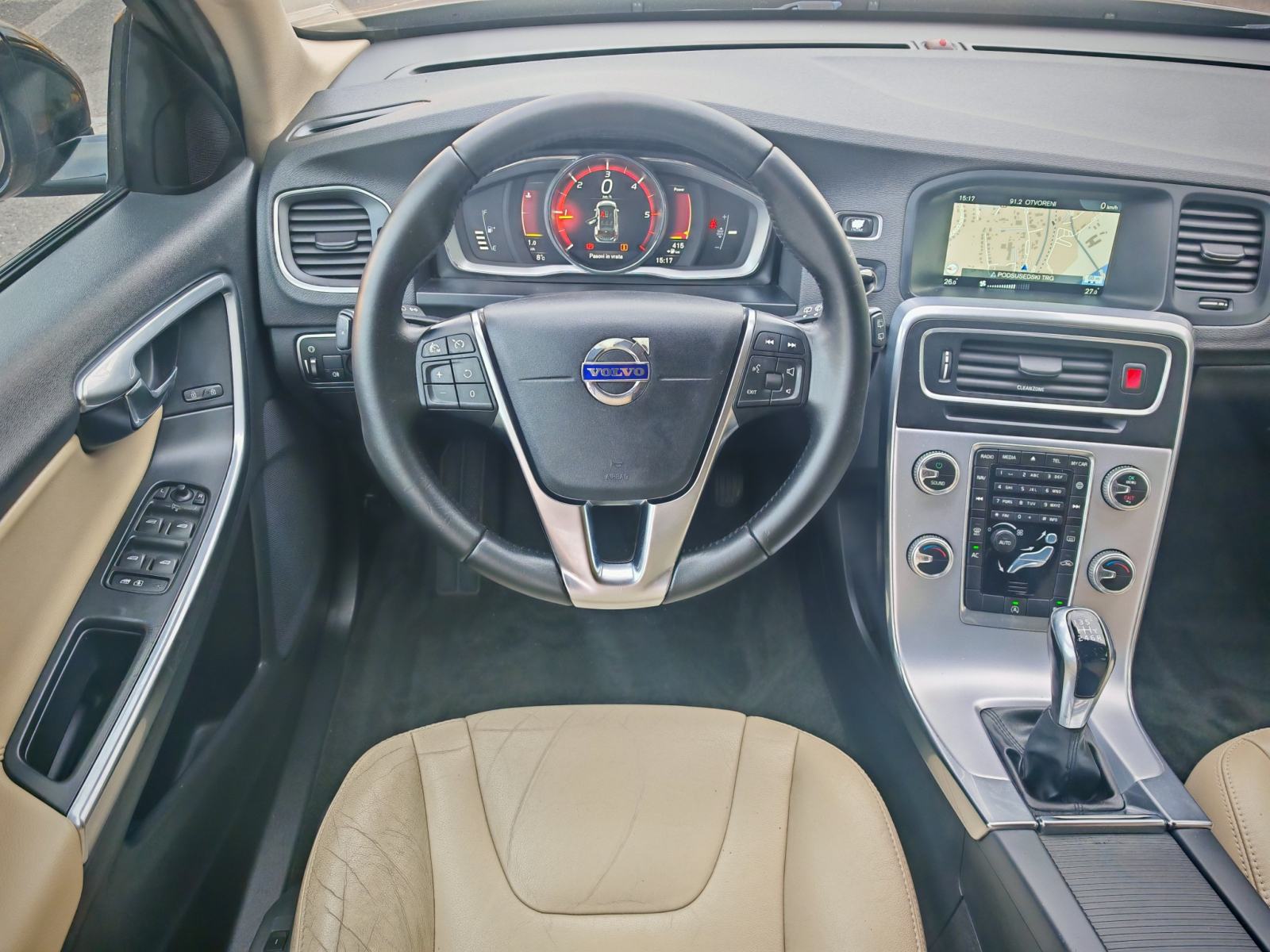 ⭐Volvo V60 CrossCountry 2.0 D ◽NAVI◽VELIKI SERVIS◽ PRIVAT◽REGISTRIRAN⭐, fotografija 17