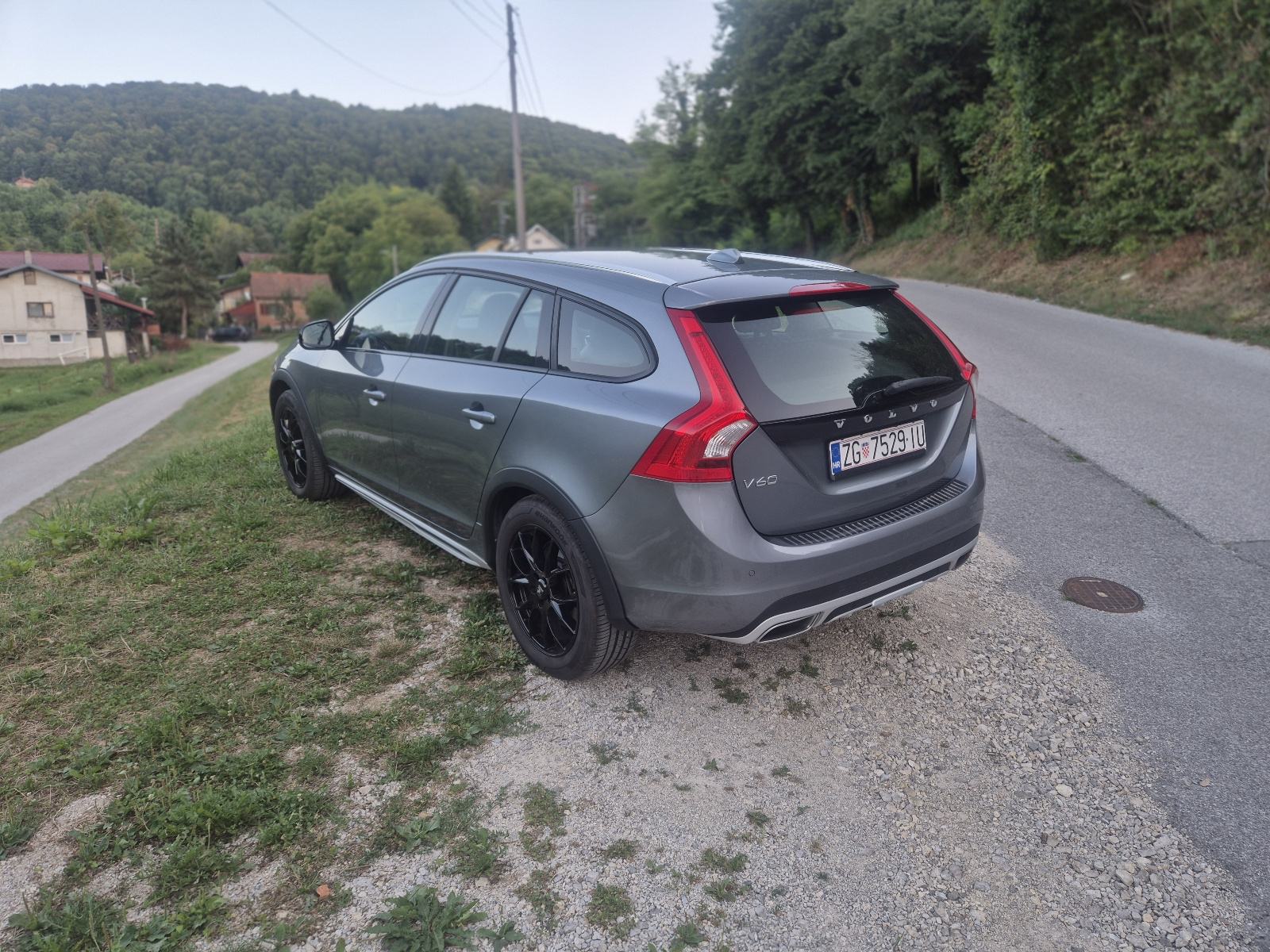Volvo V60 Cross Country 2.0D automatik, fotografija 12
