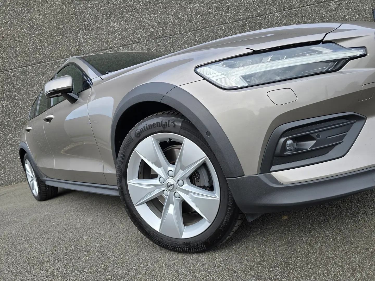 Volvo V60 Cross Country AWD, fotografija 4