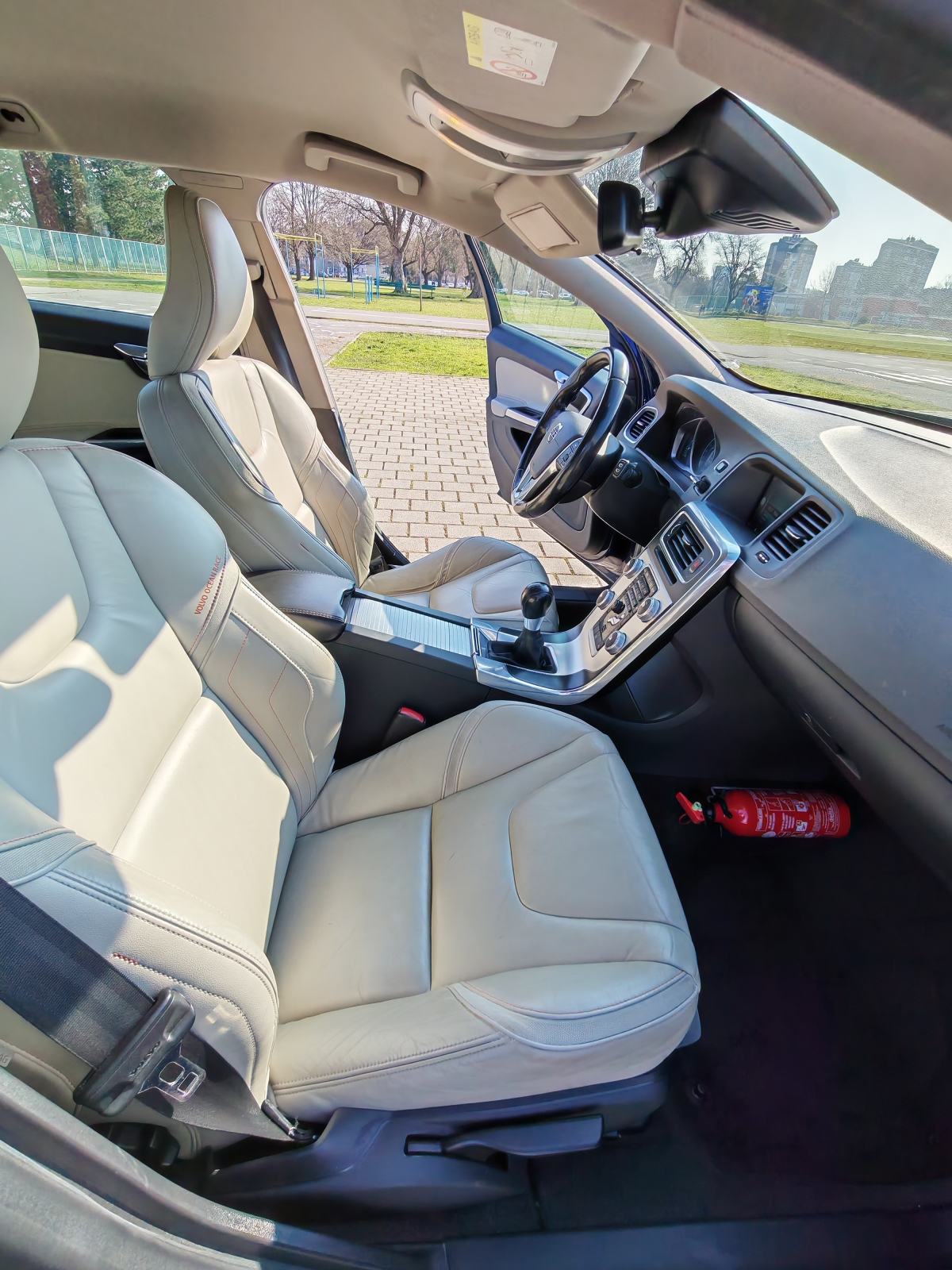 Volvo V60 D2 119g., fotografija 6