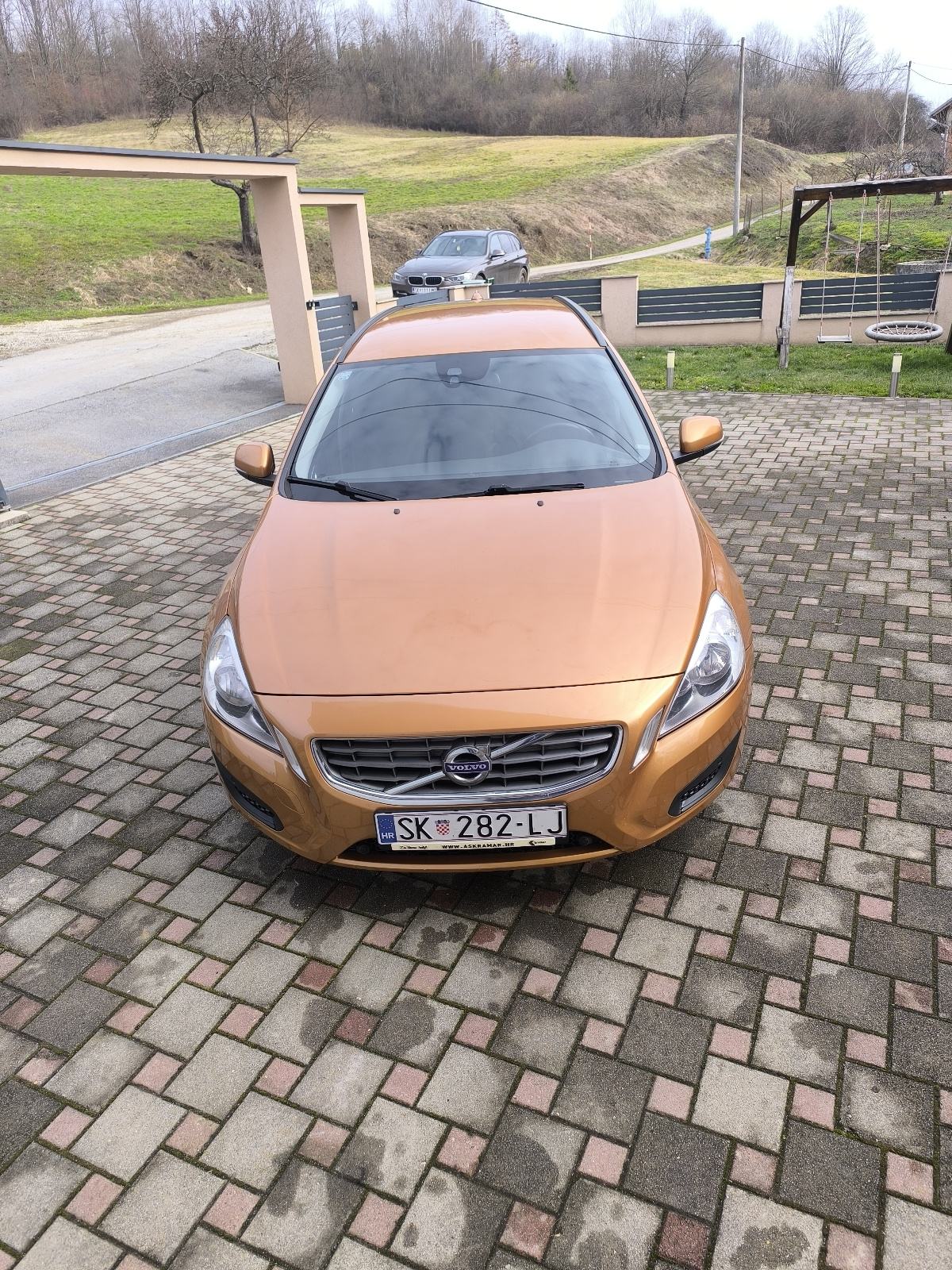 Volvo V60 D2,zamjena za kombi ili N1, fotografija 4