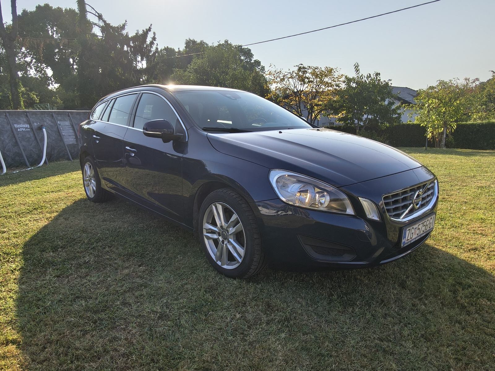 Volvo V60 D2, pogled izvana - slika 2