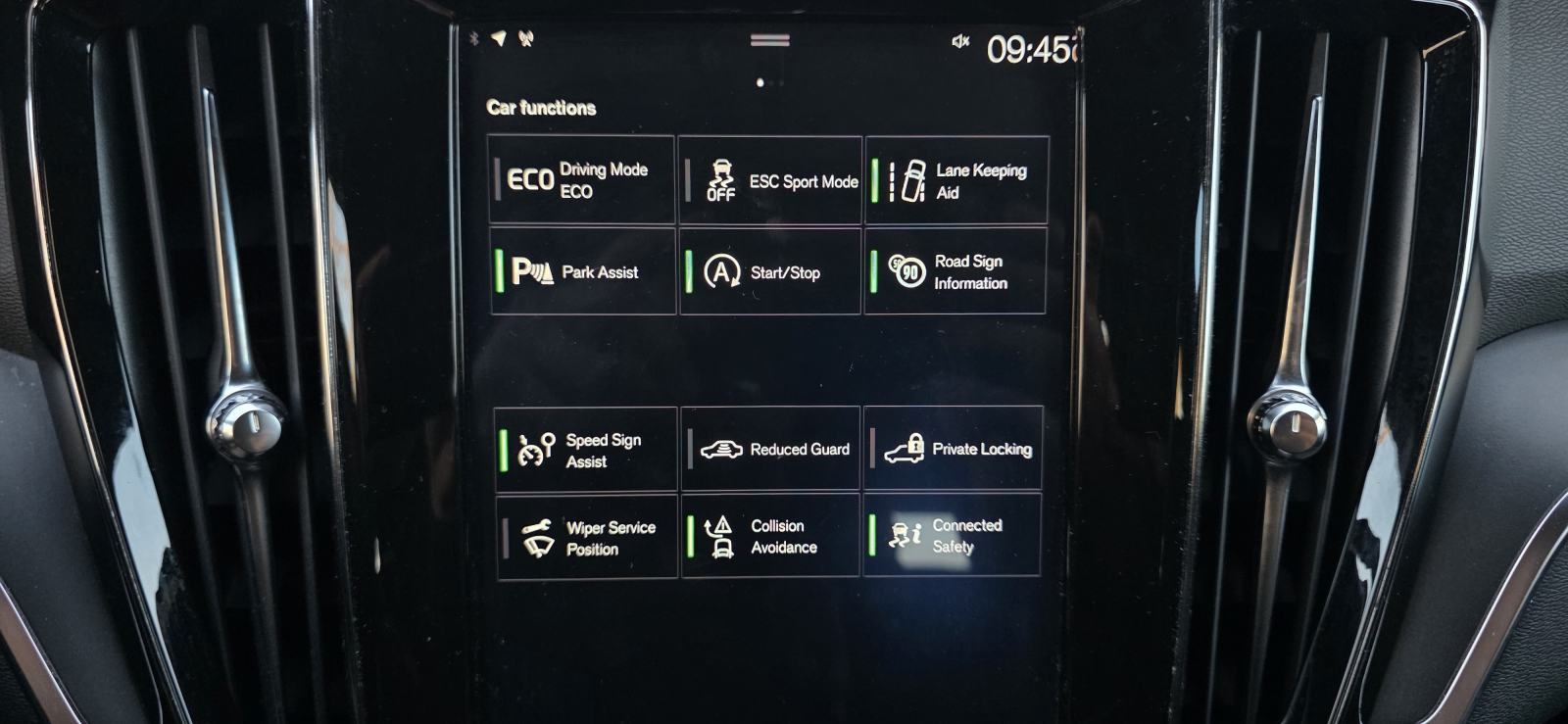 Volvo V60 D3, AUT, FULL LED,VIRTUAL, NAVI, TEMP, REG 10/26, NA IME..., fotografija 17