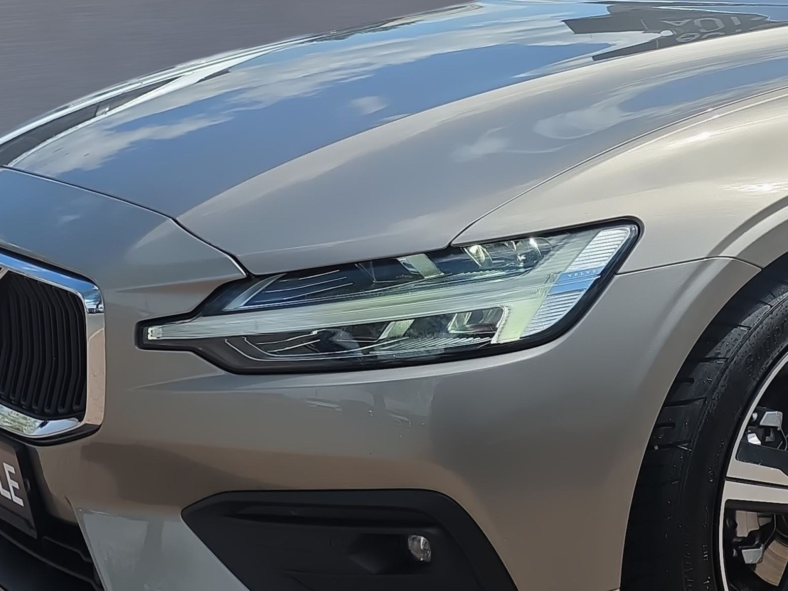 Volvo V60 D3, AUT, FULL LED,VIRTUAL, NAVI, TEMP, REG 10/26, NA IME..., fotografija 8