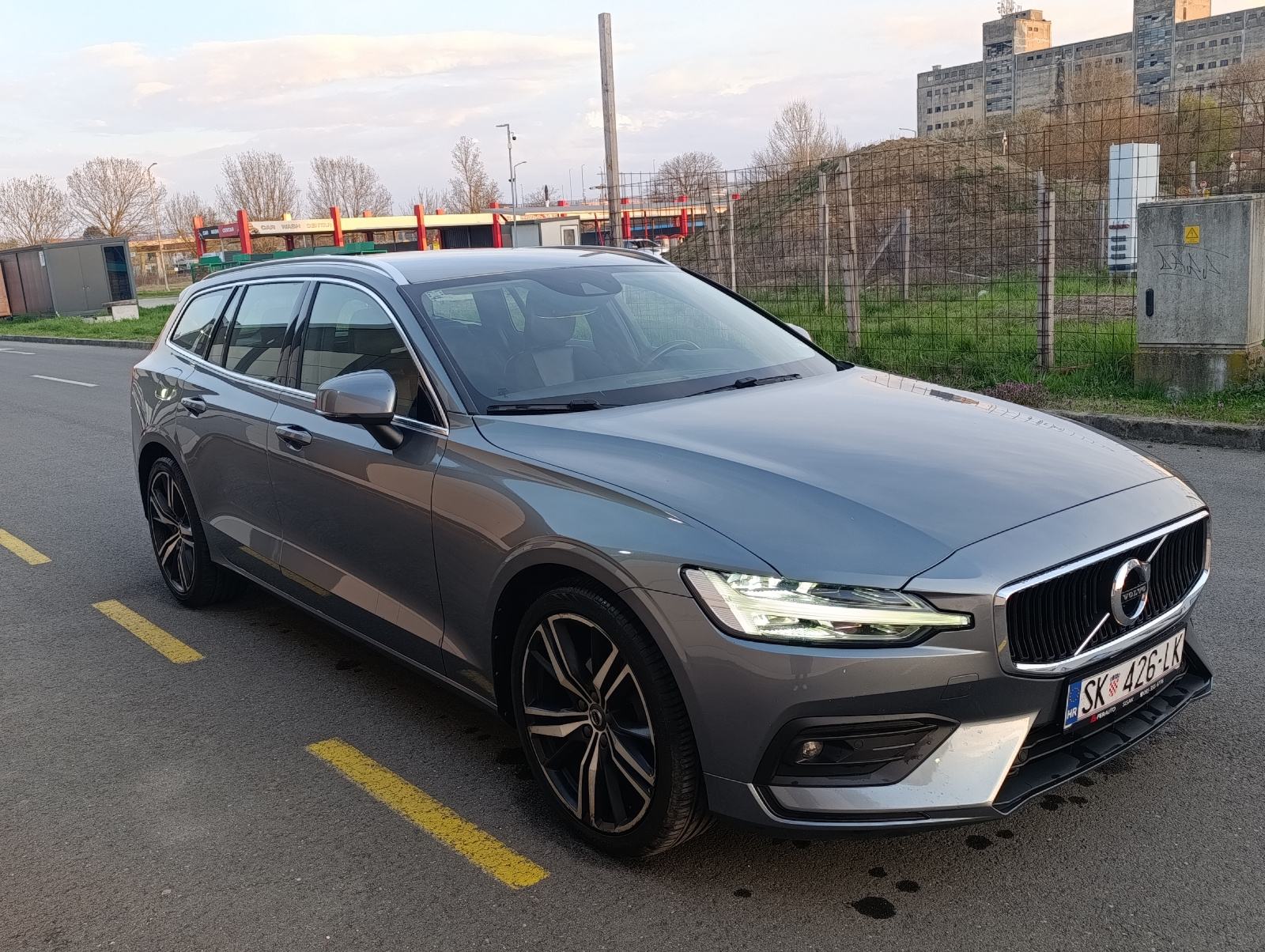 Volvo V60 D3 automatik 2020' reg godinu dana, fotografija 9