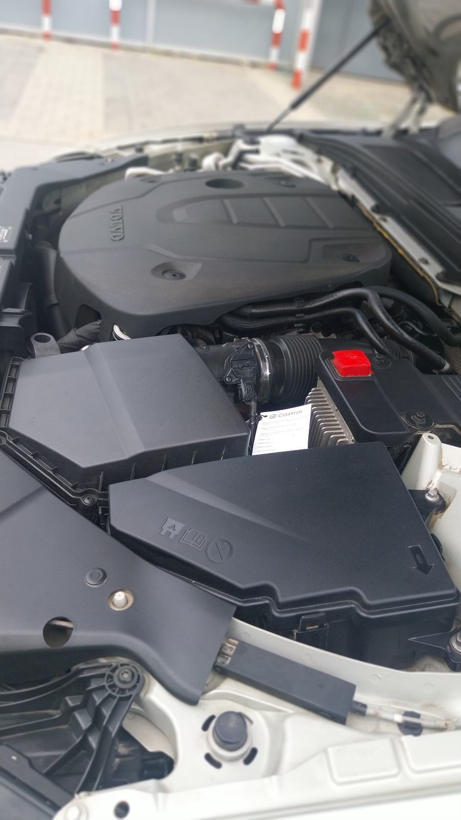 Volvo V60 D3 automatik kupljen u RH , servisna, IZUZETAN, fotografija 17