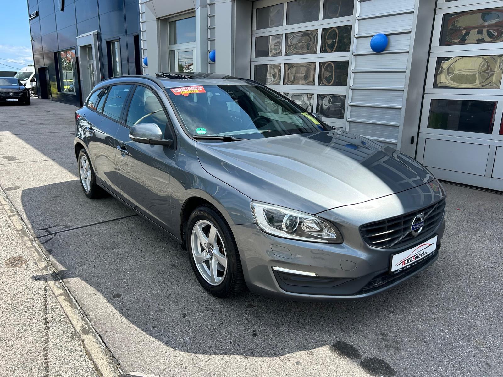Volvo V60 D3 - AUTOMATIK - VIRTUAL - LED - GARANCIJA - REG.1.GOD. !!!, fotografija 2