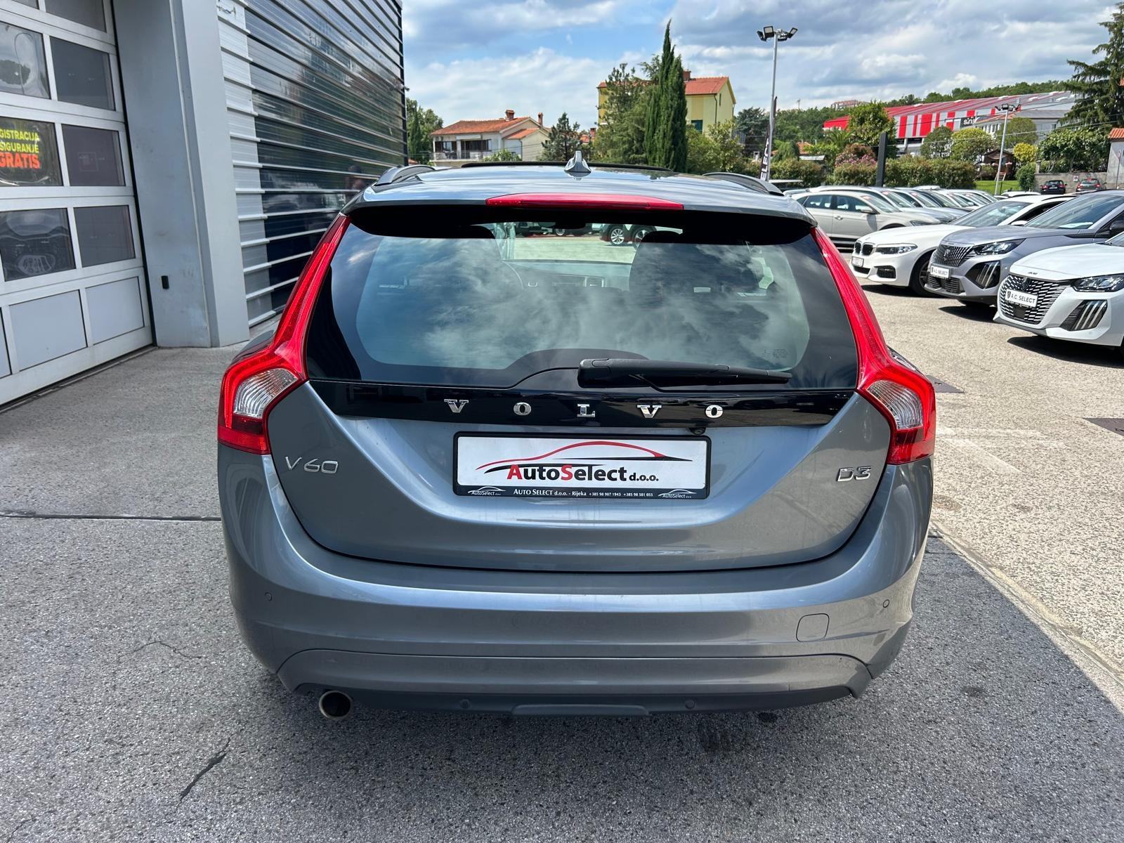 Volvo V60 D3 - AUTOMATIK - VIRTUAL - LED - GARANCIJA - REG.1.GOD. !!!, fotografija 7