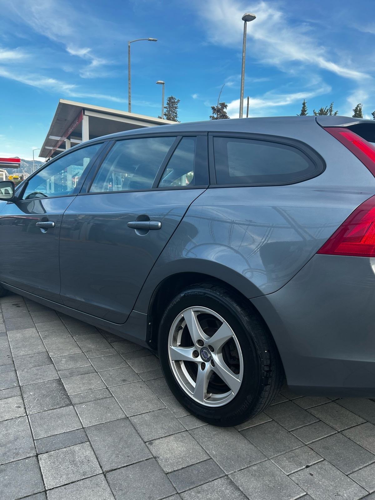 Volvo V60 D3 Business Edition 2017, fotografija 3