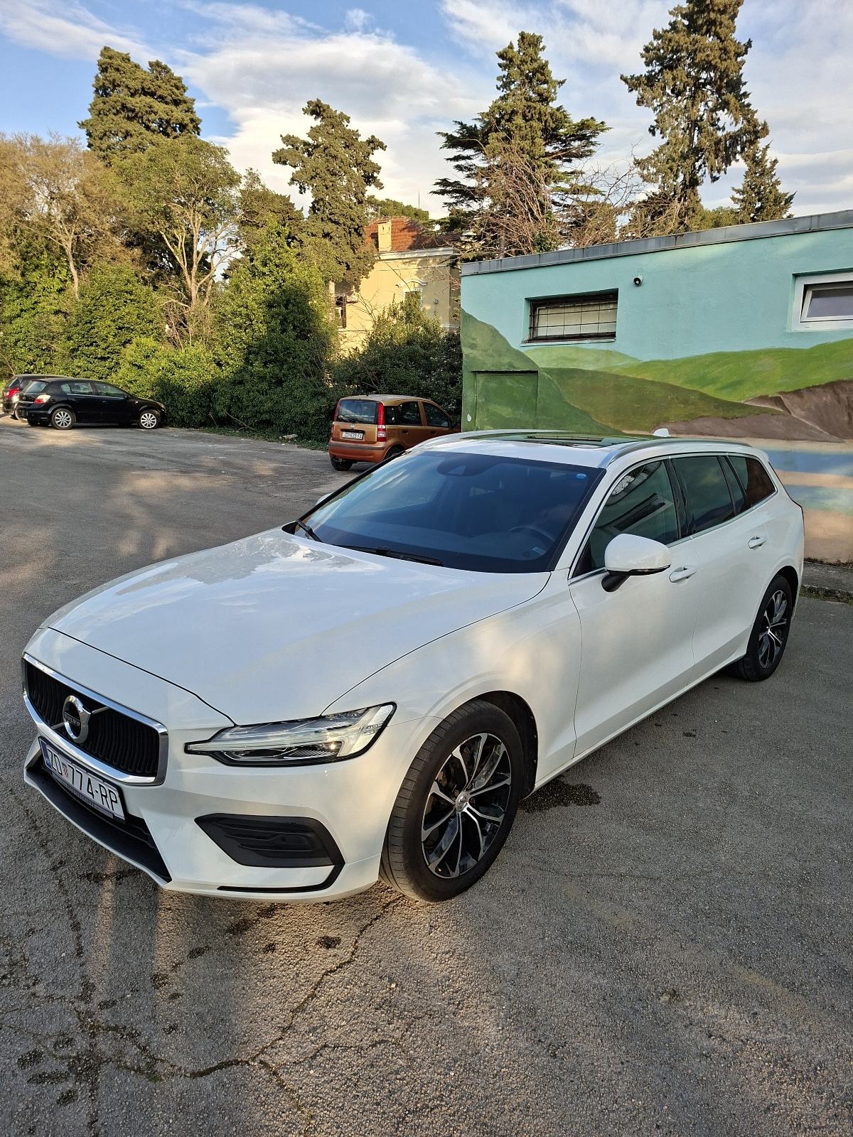 Volvo V60 D3, fotografija 3