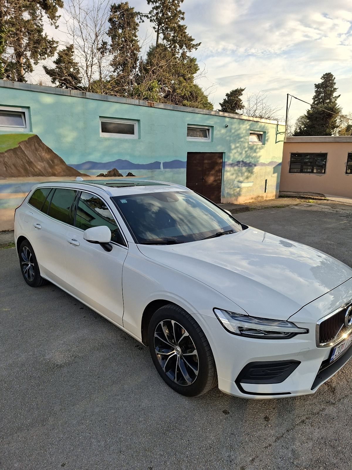 Volvo V60 D3, fotografija 2