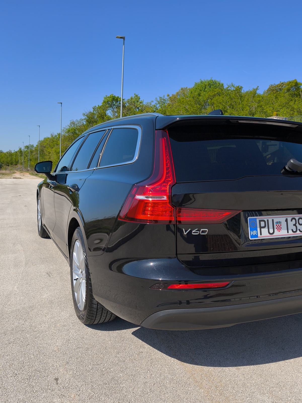 Volvo V60 D3, fotografija 8