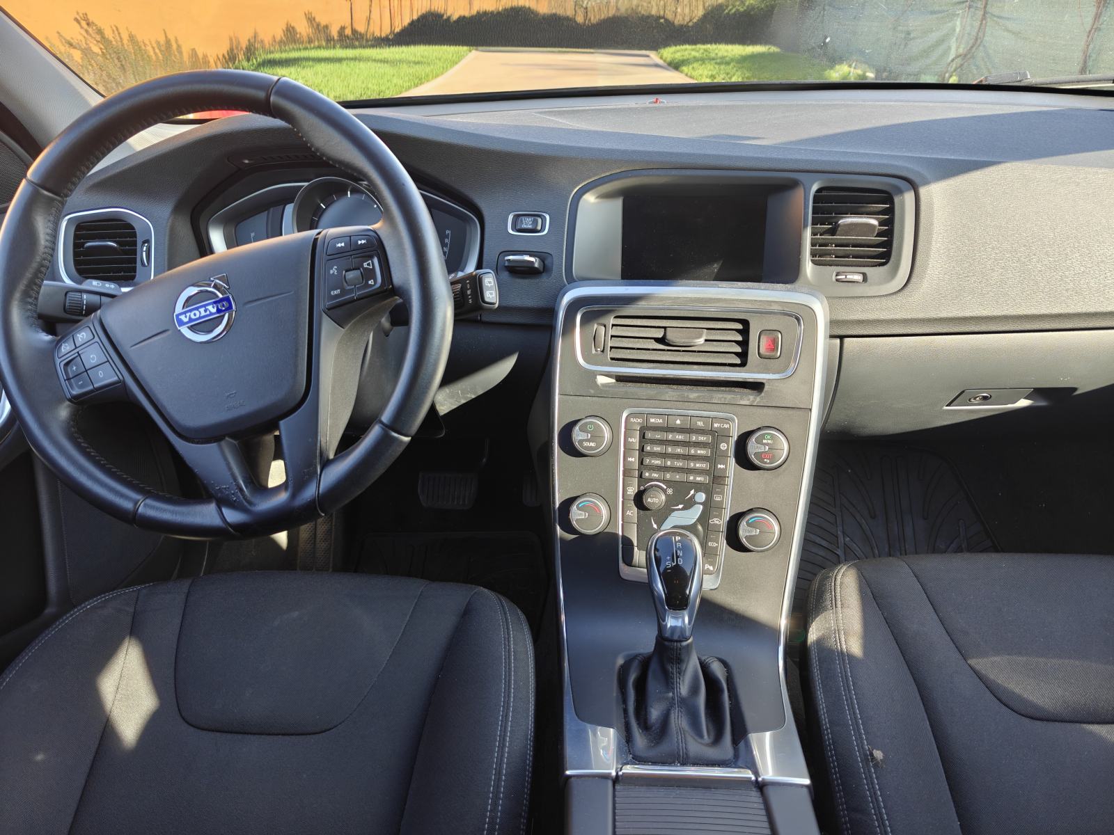 Volvo V60 D3, fotografija 7