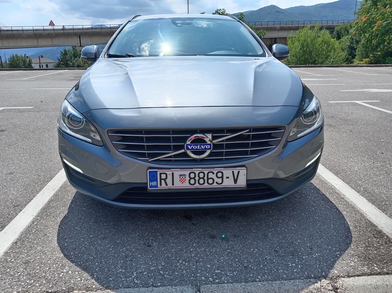 Volvo V60 D3, fotografija 5
