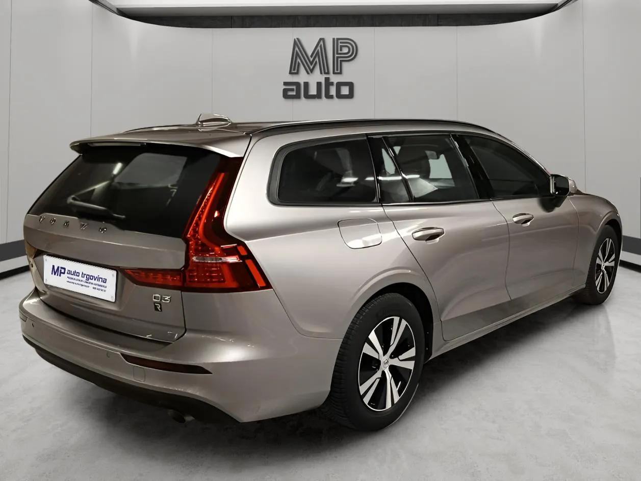 Volvo V60 D3, fotografija 6