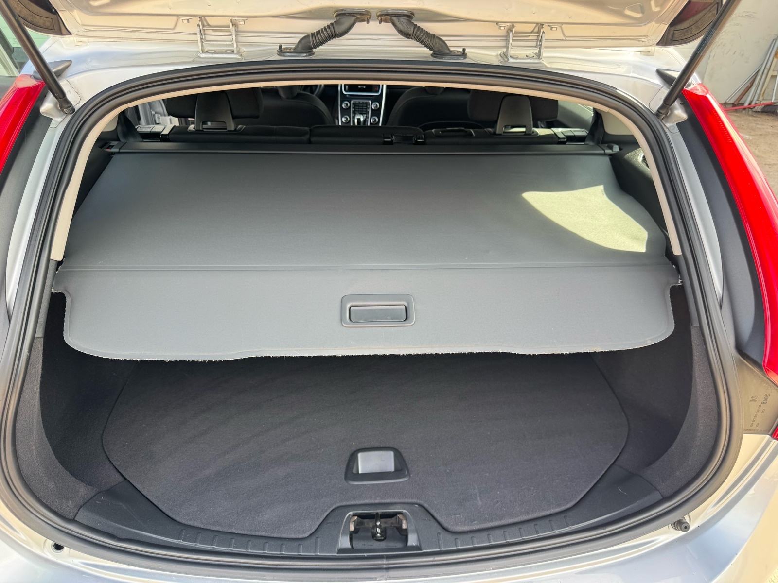 Volvo V60 D4 2016 god. akcija 6200€, fotografija 11