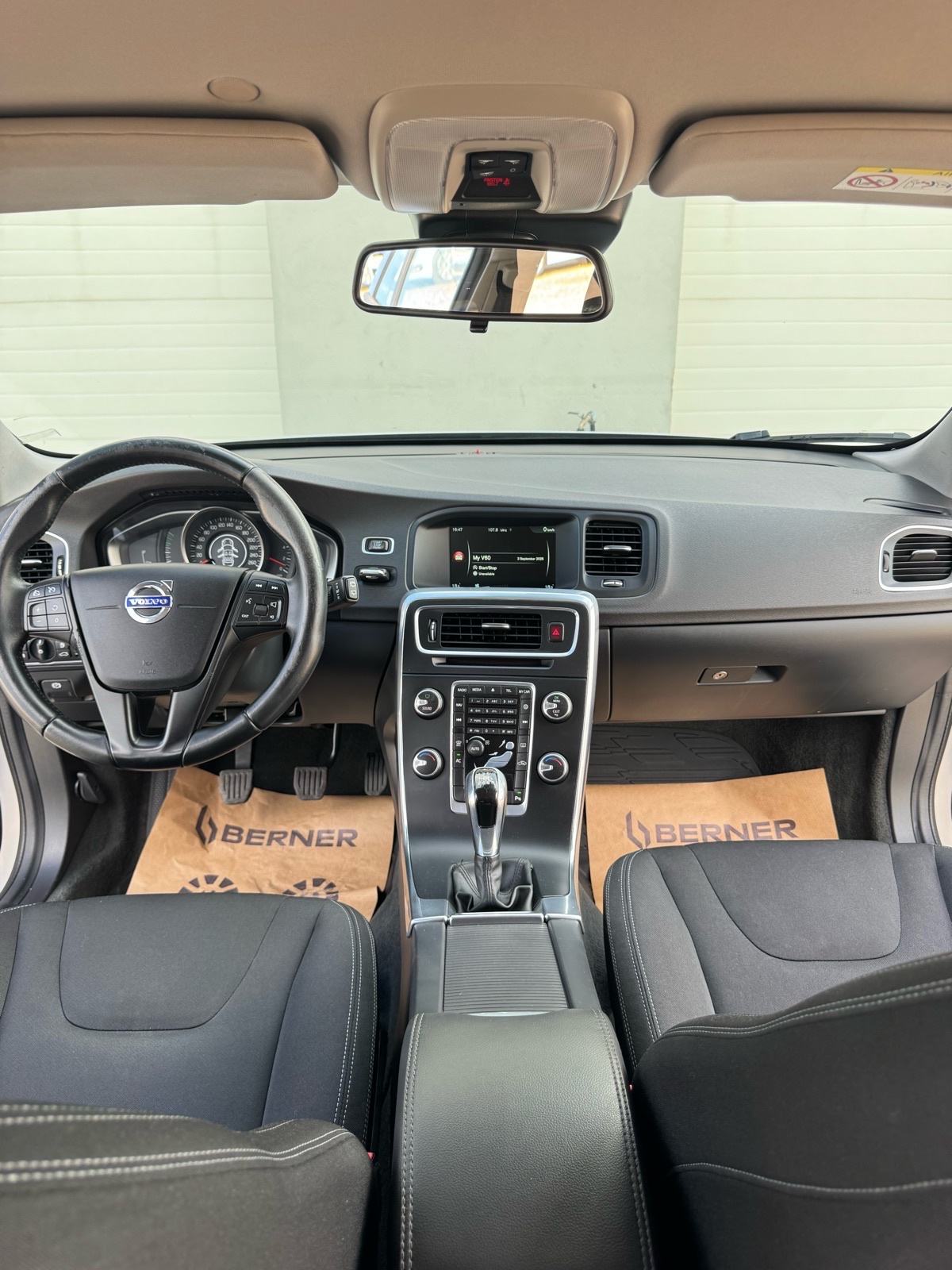 Volvo V60 D4 2016 god. akcija 6200€, fotografija 12