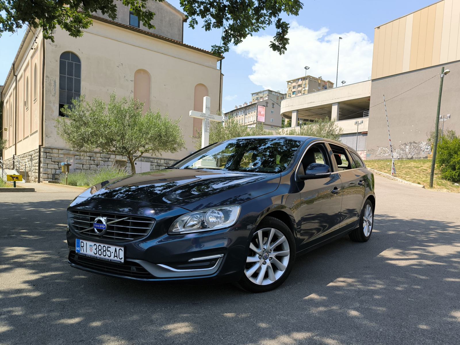 Volvo V60 D4 Summum | Drive-E Automatik | 181ks | Reg. 12/2026 |, fotografija 5