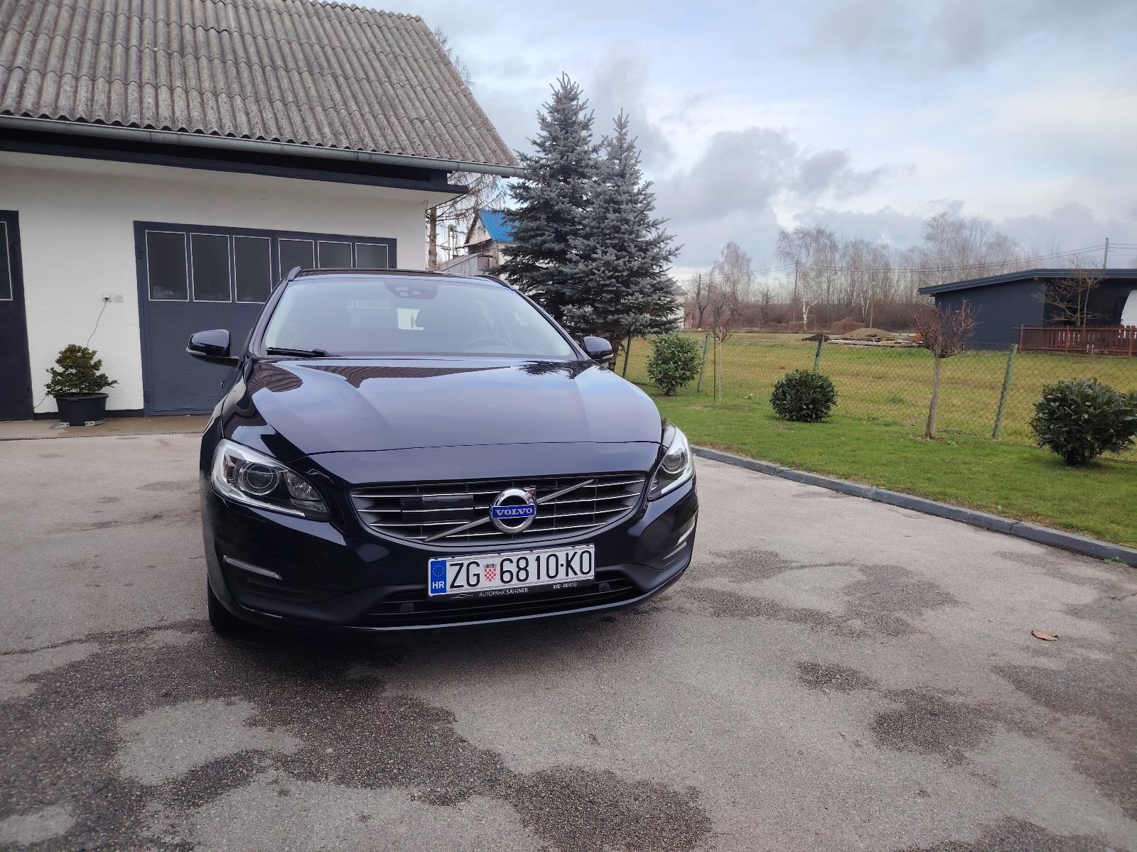 ⭐Volvo V60 D4 automatik EURO6,reg,12/26,kuka⭐, fotografija 2