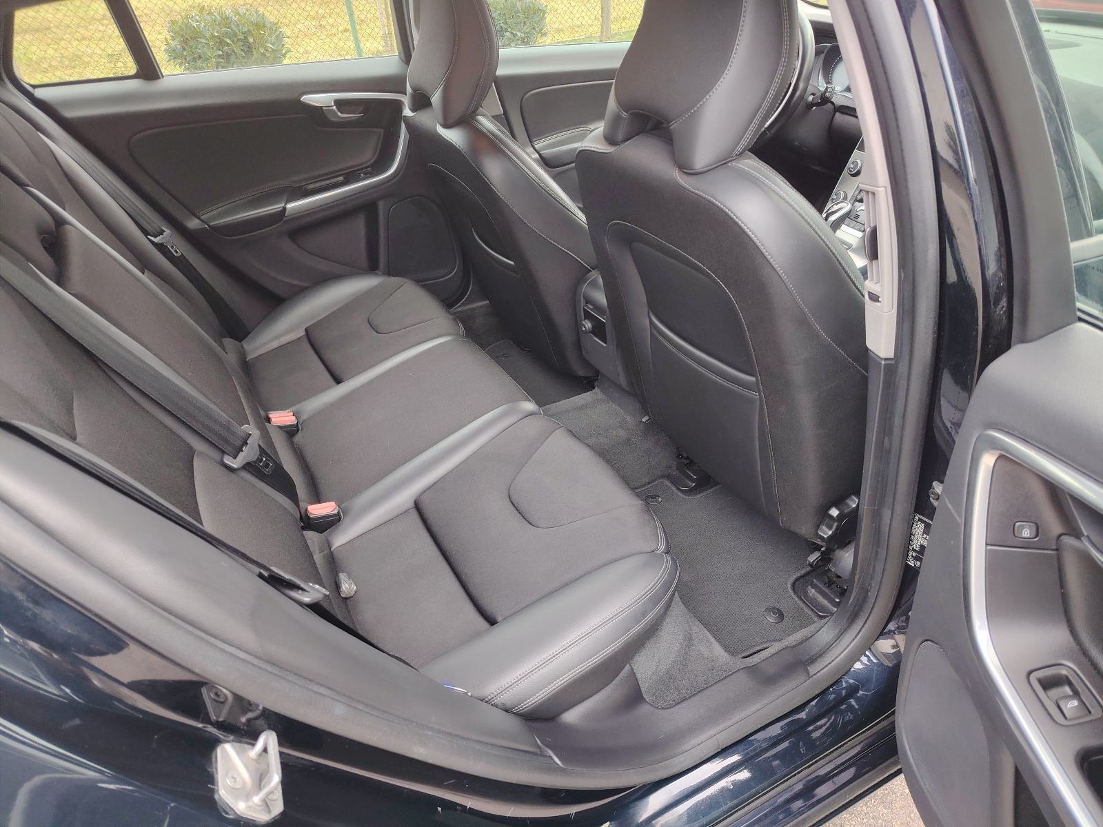 ⭐Volvo V60 D4 automatik EURO6,reg,12/26,kuka⭐, fotografija 14