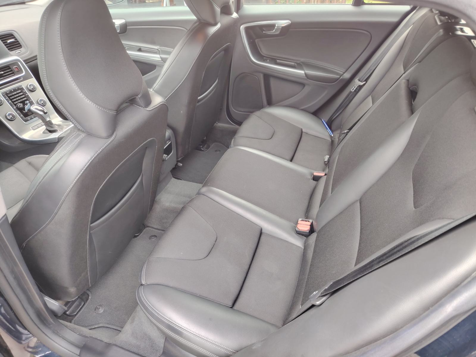 ⭐Volvo V60 D4 automatik EURO6,reg,12/26,kuka⭐, fotografija 12