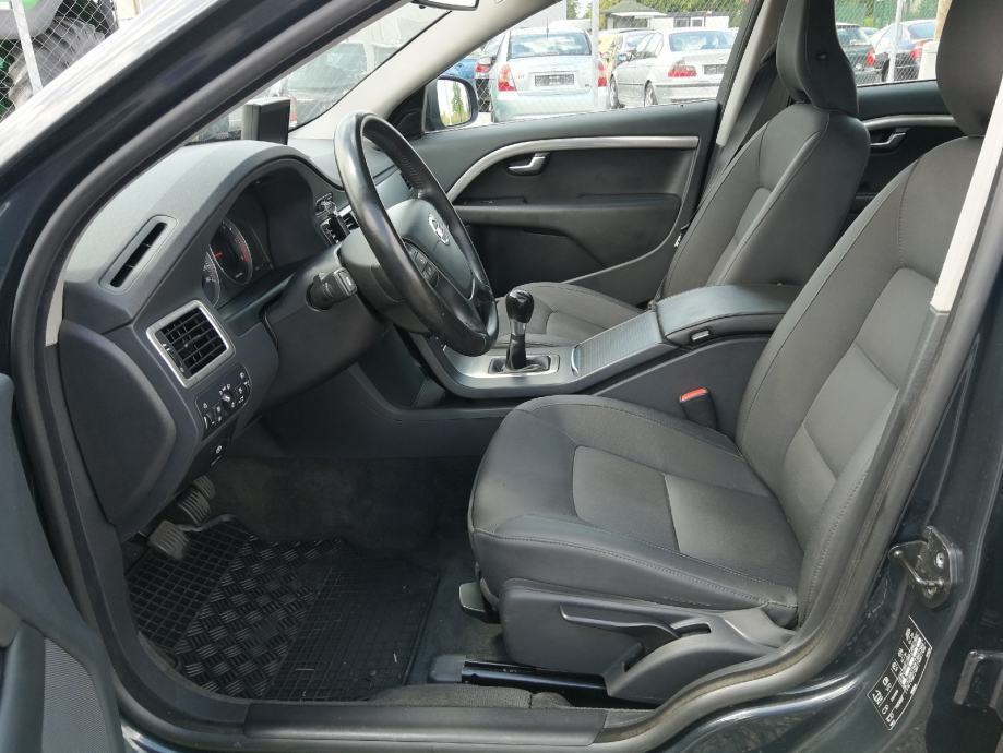 Volvo V70 1,6 D, fotografija 8