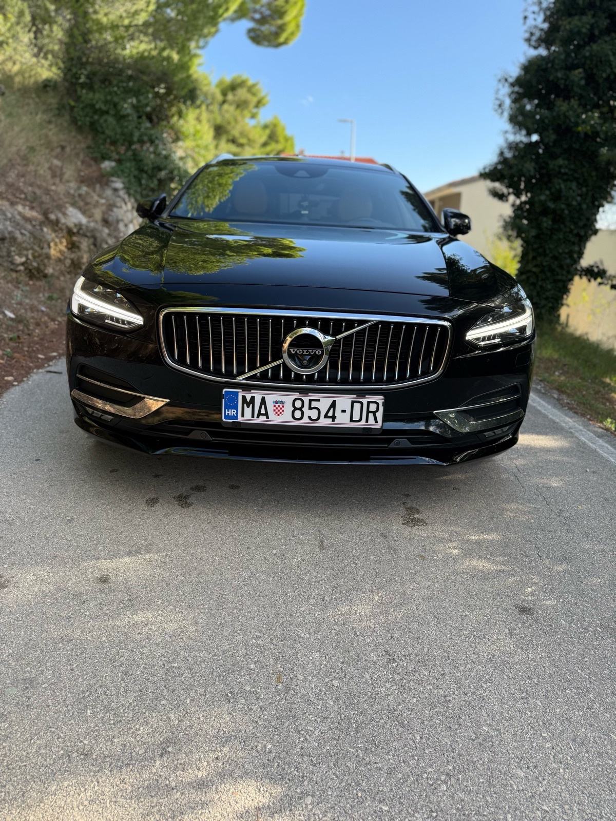 Volvo V90 AWD D5 Inscription 240ks, pogled izvana - slika 1