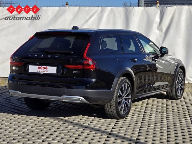VOLVO V90 CC B5 235HP PRO AT8 AWD, fotografija 4