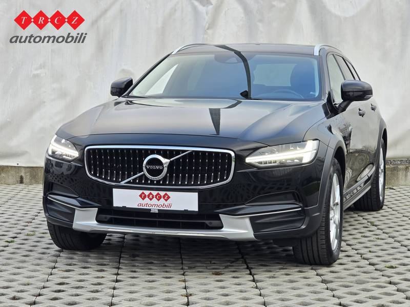 VOLVO V90 Cross Country D4 AWD, fotografija 2