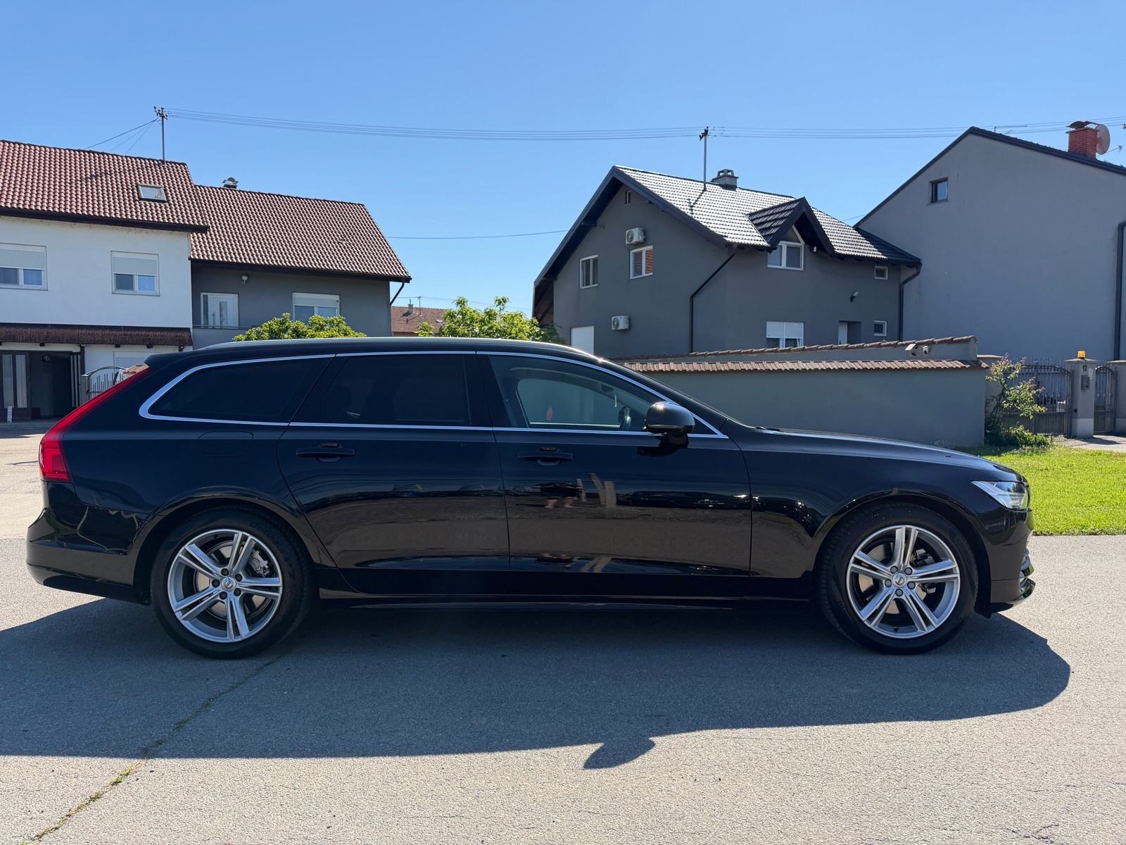 Volvo V90 D4 automatik LED, Navi, Tempomat, Servisna,, fotografija 8