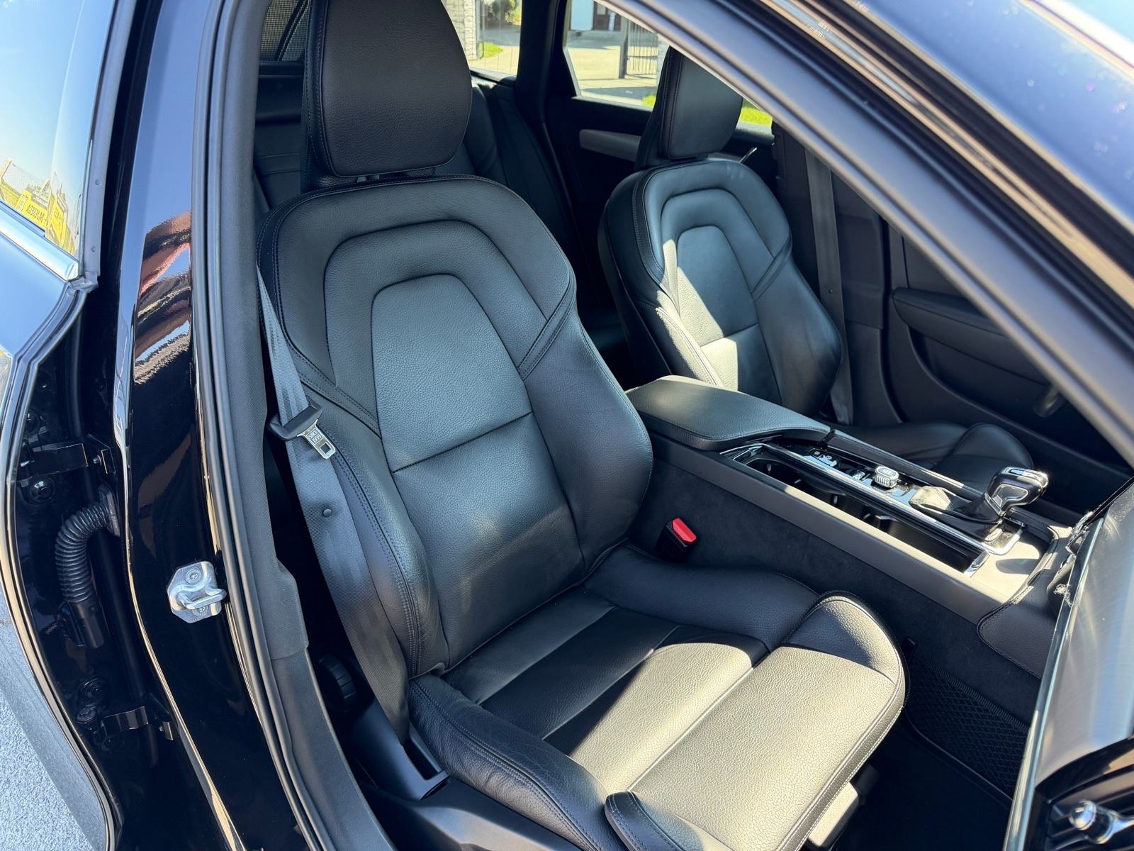 Volvo V90 D4 automatik LED, Navi, Tempomat, Servisna,, fotografija 12