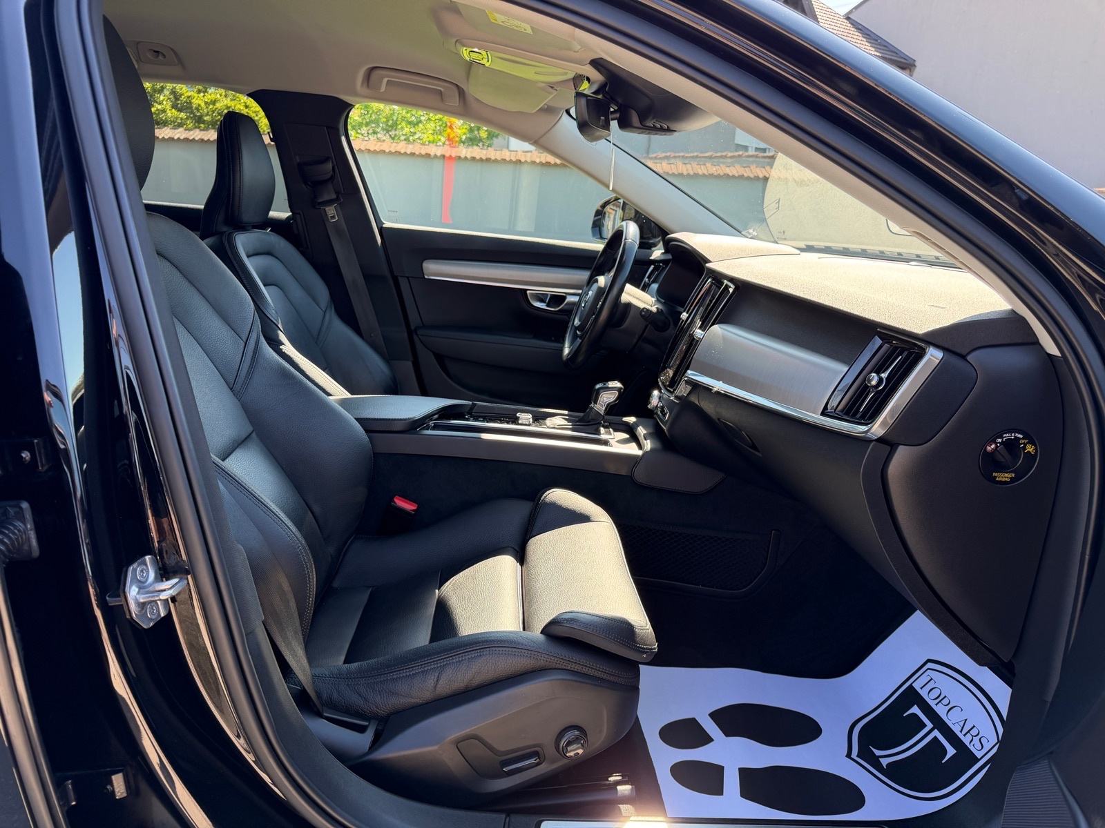 Volvo V90 D4 automatik LED, Navi, Tempomat, Servisna,, fotografija 13