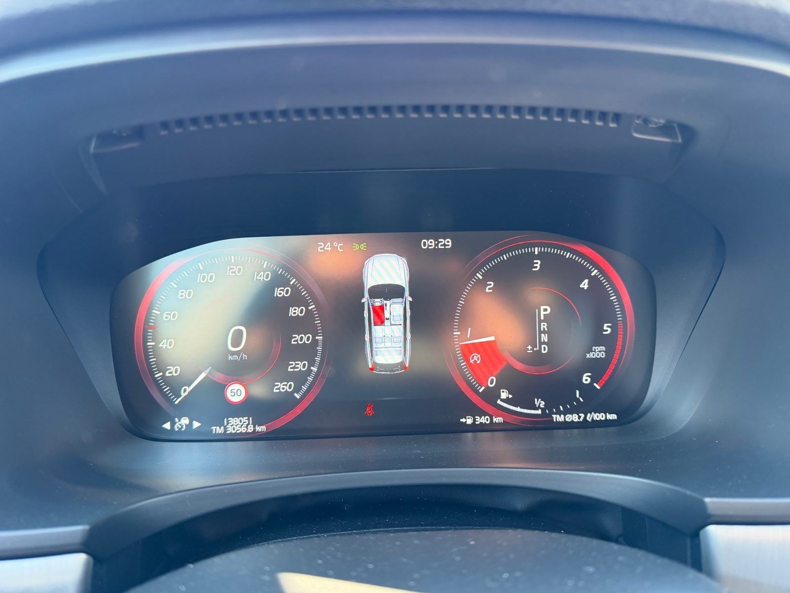 Volvo V90 D4 automatik LED, Navi, Tempomat, Servisna,, fotografija 19
