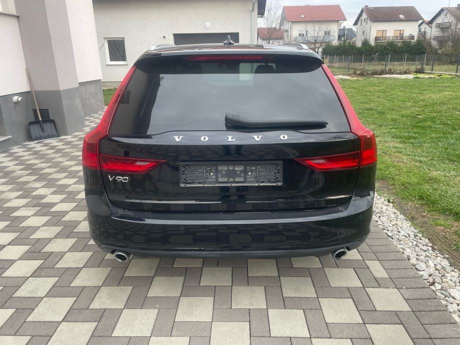 Volvo V90 D4 MOMENTUM, fotografija 4