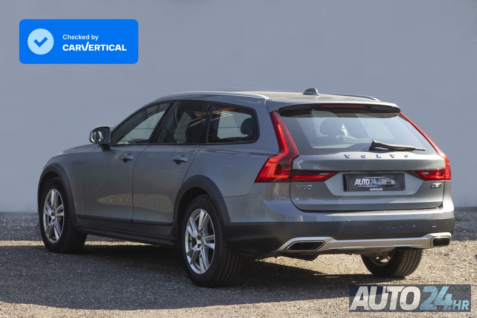 Volvo V90 XC D5 AWD AUT.|1. VL|HR AUTO|VEL SERVIS|KAMERA|RATA OD 347 €, fotografija 3