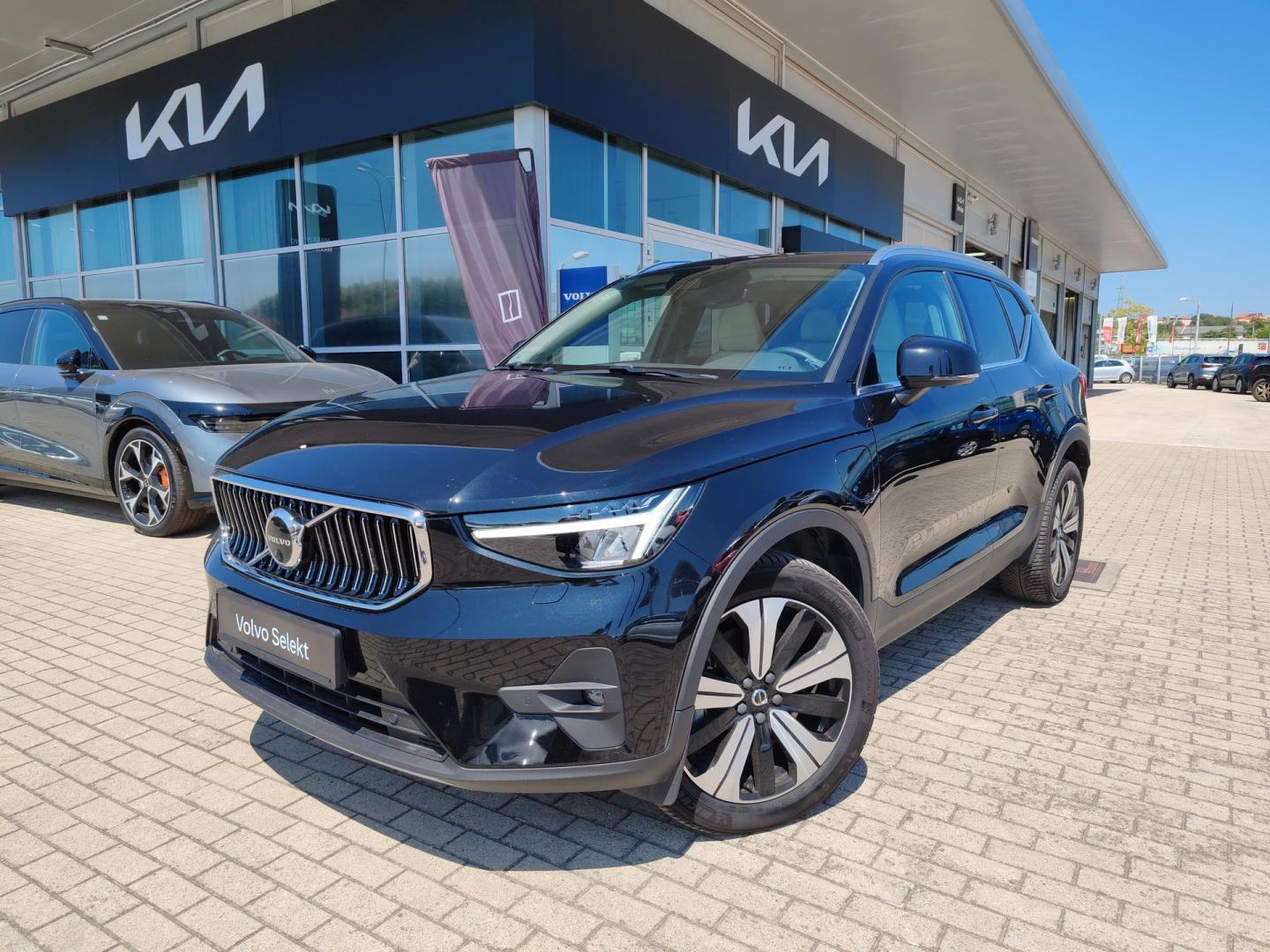 Volvo XC40 1.5T5 TWE 262HP ULTRA BRIGHT AT FWD DCT, NAV, KAMERA, TEMPO, fotografija 1