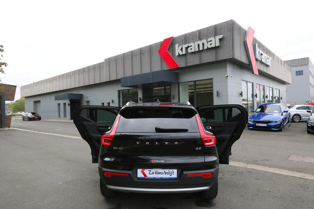 -AKCIJA- Volvo XC40 B3 Automatik-Geartronic Core VIRTUAL - Full LED -, fotografija 16