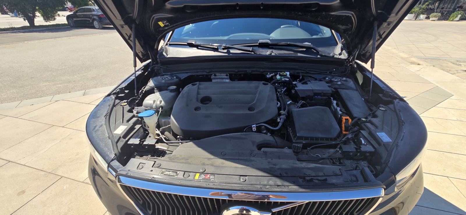 Volvo XC40 B3 Automatik, fotografija 10