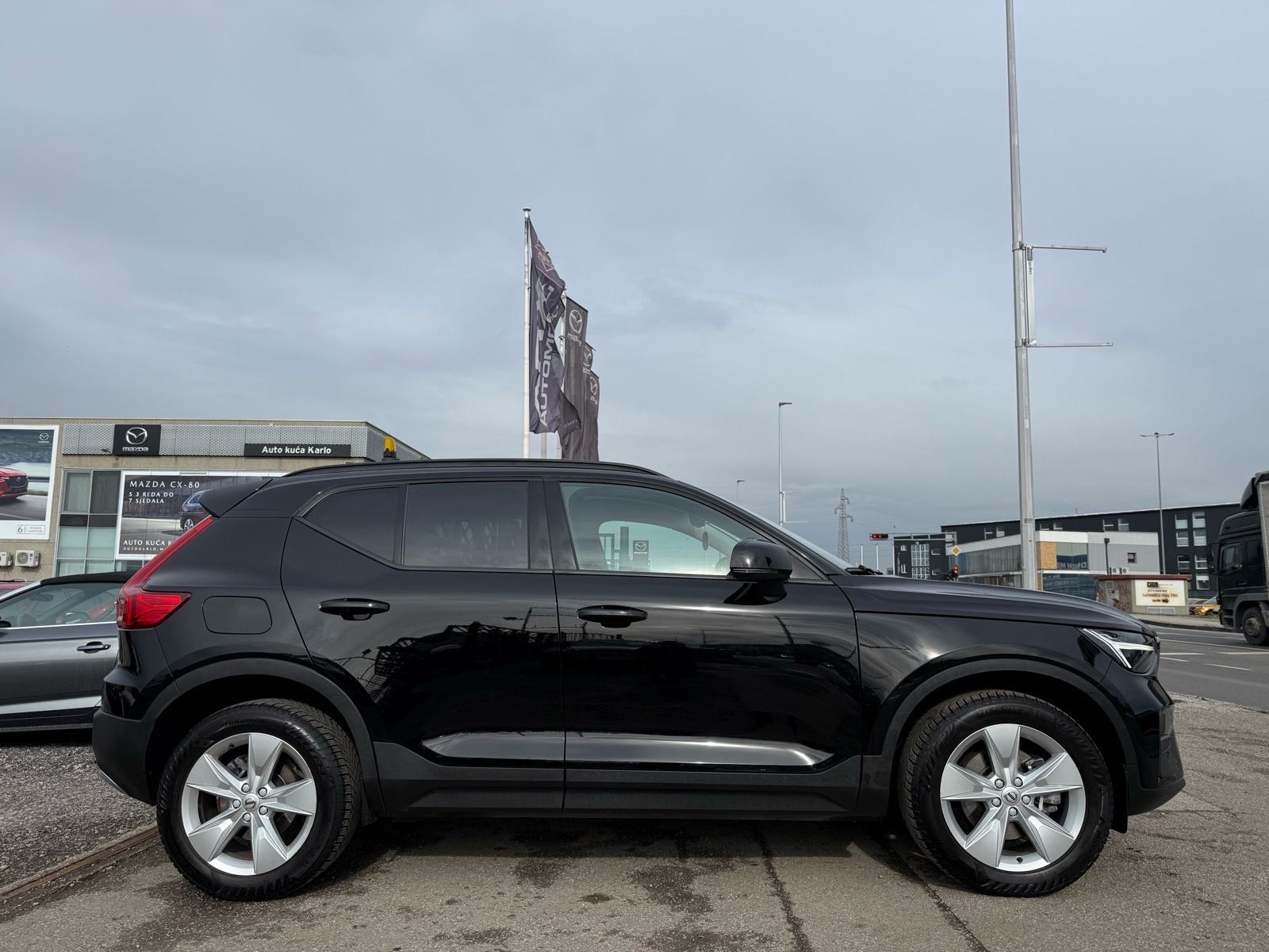 Volvo XC40 B3 AUTOMATIK °VIRTUAL°NAVI°LED°KAMERA°LEASING BEZ UČEŠĆA°, fotografija 5