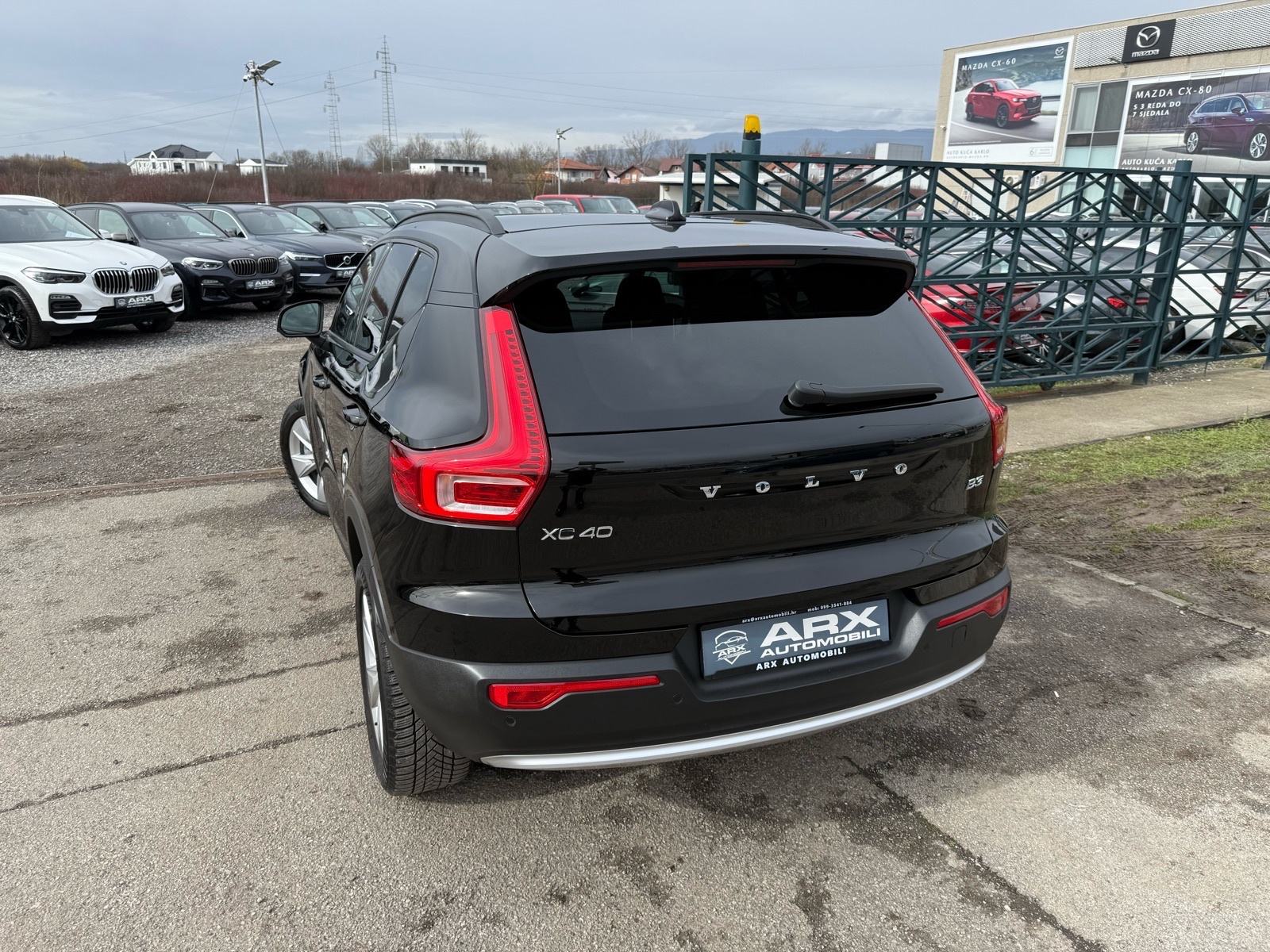 Volvo XC40 B3 AUTOMATIK °VIRTUAL°NAVI°LED°KAMERA°LEASING BEZ UČEŠĆA°, fotografija 10
