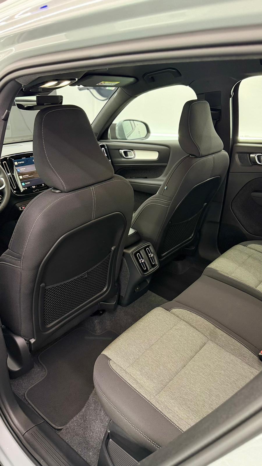 Volvo XC40 B3 Core ☆ GARANCIJA ☆ RATA OD 299€, fotografija 16